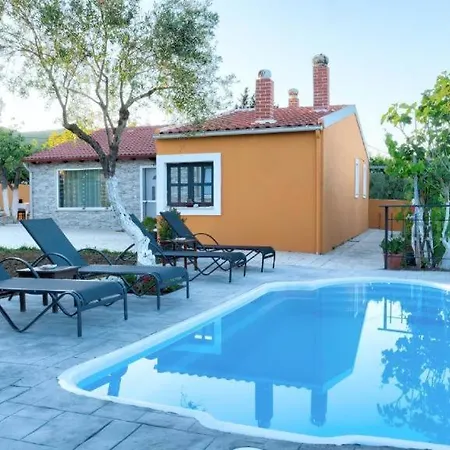 Hébergement de vacances Country House Kanakádes