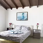 度假居 Country House *