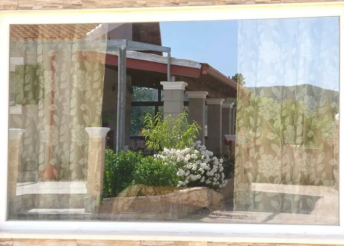 Nyaraló Country House