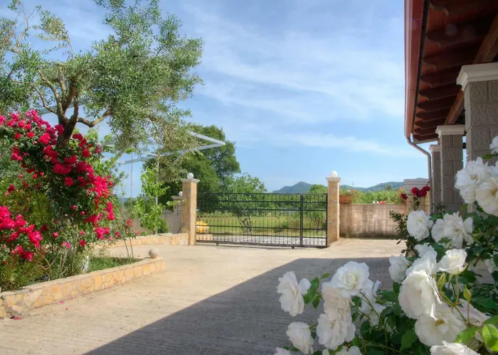 Nyaraló Country House *